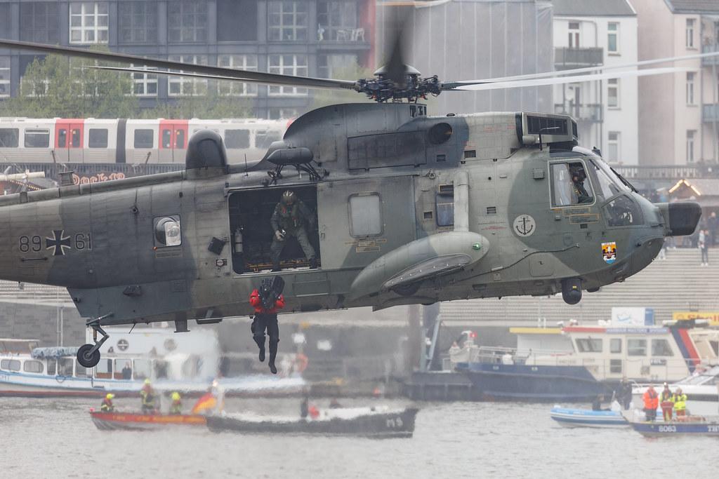 SOS Joint Rescue Operation: German Navy (/ GNY) | Westland Sea King Mk.41 | 89-61 | MSN WA830