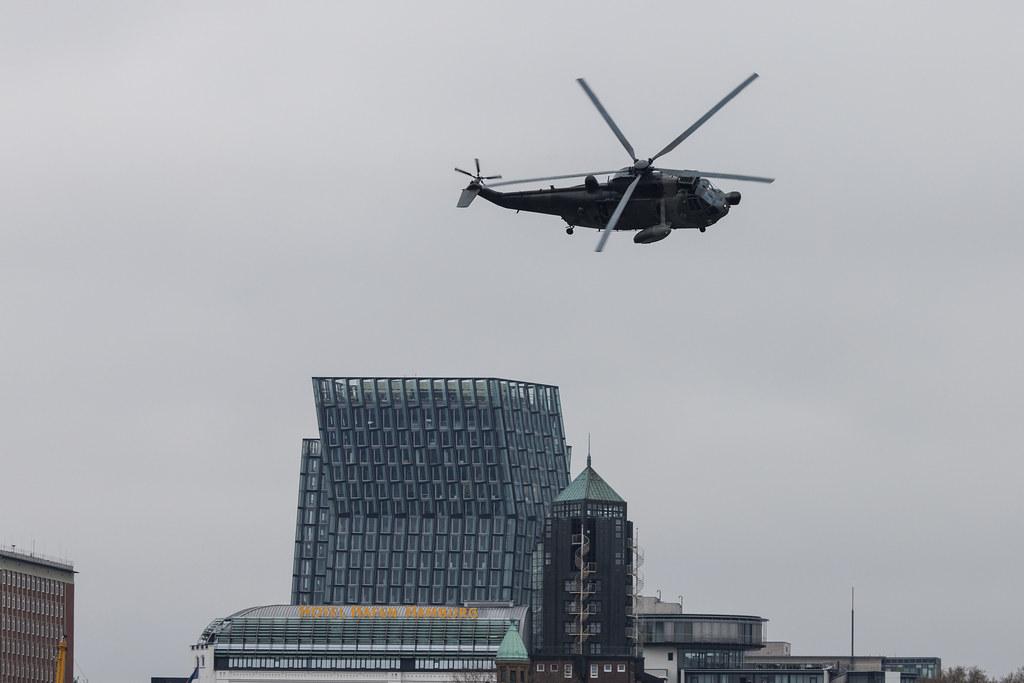 SOS Joint Rescue Operation: German Navy (/ GNY) | Westland Sea King Mk.41 | 89-61 | MSN WA830