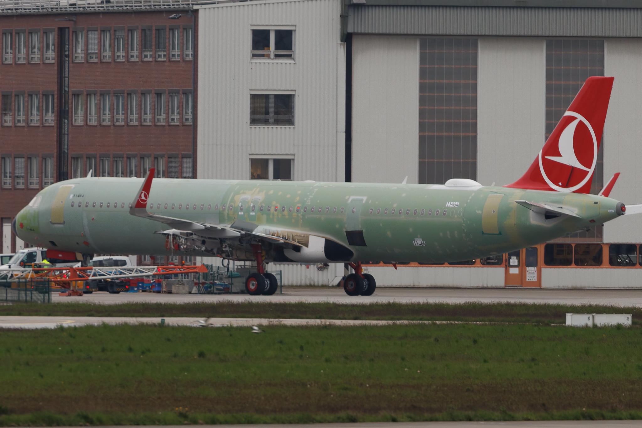 Hamburg Finkenwerder: Turkish Airlines (TK / THY) | Airbus A321-271NX A21N | D- | MSN 11464