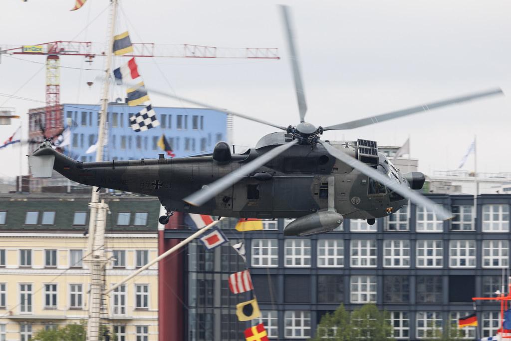 SOS Joint Rescue Operation: German Navy (/ GNY) | Westland Sea King Mk.41 | 89-61 | MSN WA830