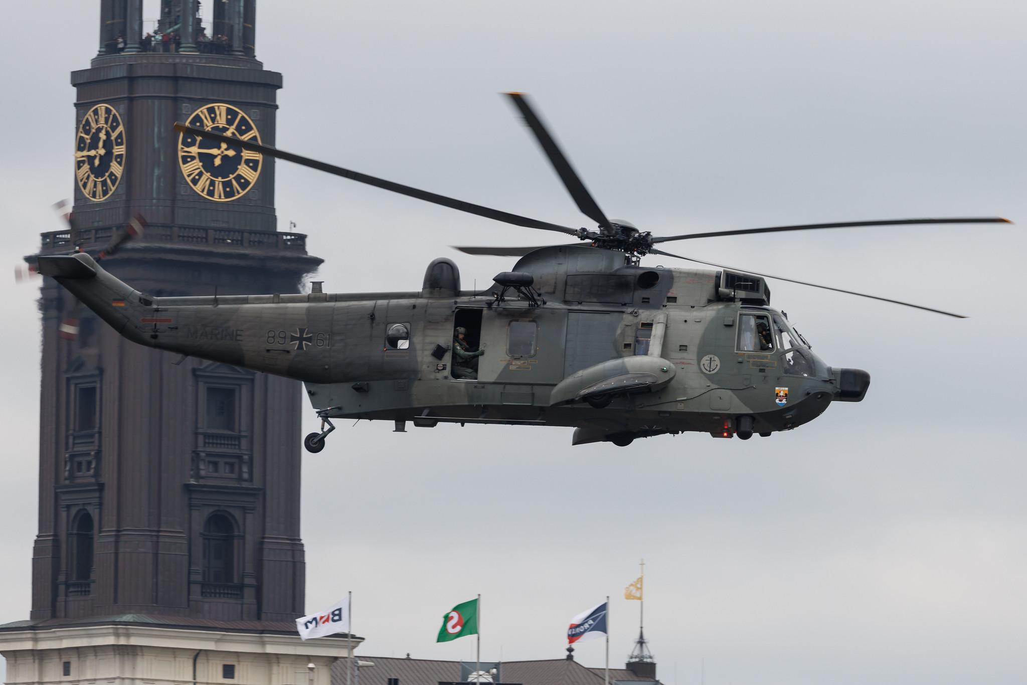SOS Joint Rescue Operation: German Navy (/ GNY) | Westland Sea King Mk.41 | 89-61 | MSN WA830