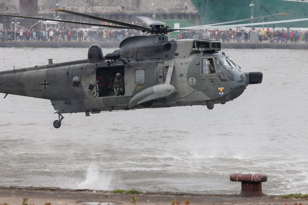 SOS Joint Rescue Operation: German Navy (/ GNY) | Westland Sea King Mk.41 | 89-61 | MSN WA830