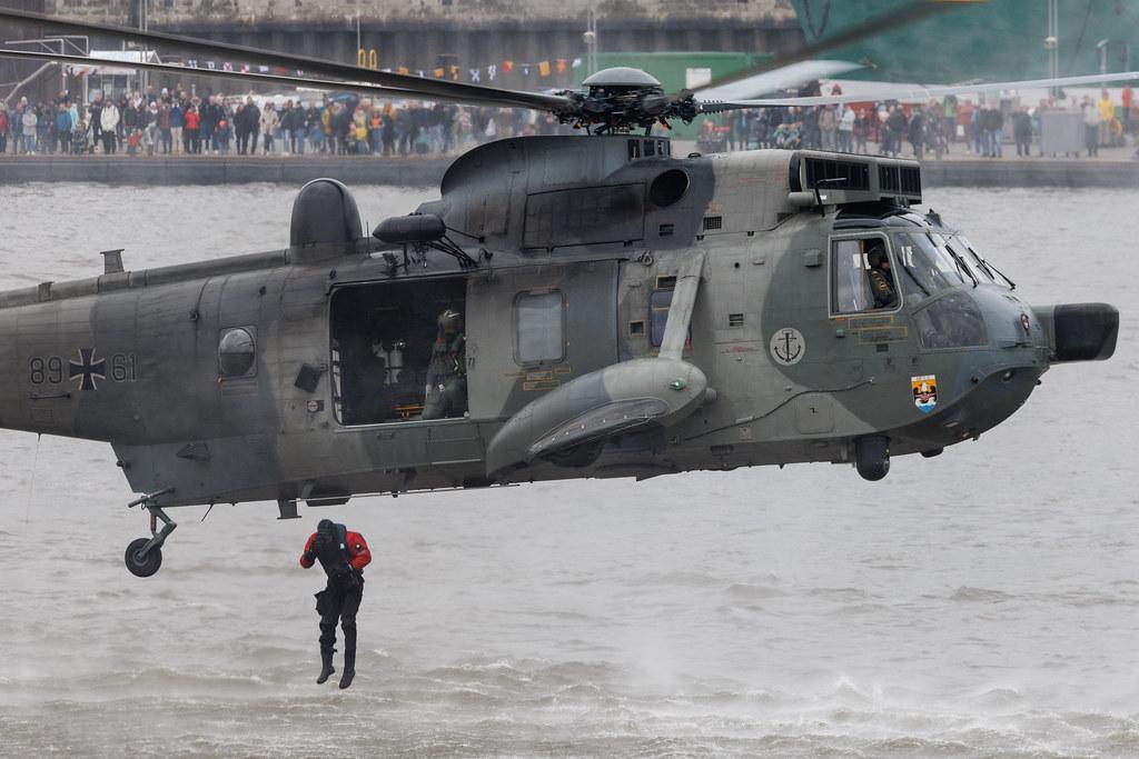SOS Joint Rescue Operation: German Navy (/ GNY) | Westland Sea King Mk.41 | 89-61 | MSN WA830