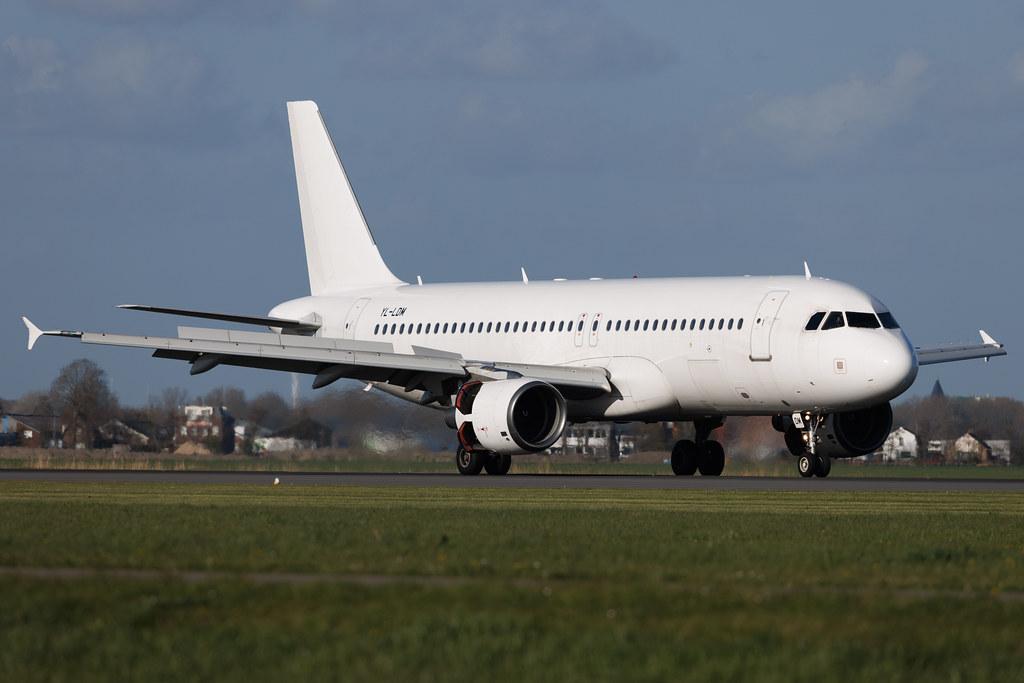Amsterdam Schiphol: SmartLynx (6Y / ART) | Airbus A320-214 A320 | YL-LDM | MSN 02975