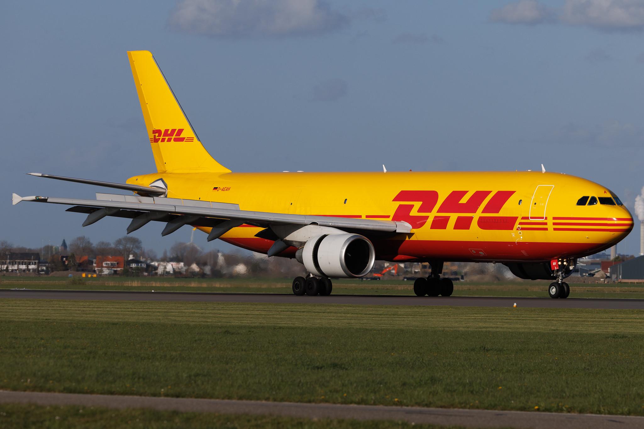 Amsterdam Schiphol: DHL (D0 / DHK) | Operator: European Air Transport | Airbus A300B4-622R(F) A306 | D-AEAH | MSN 783