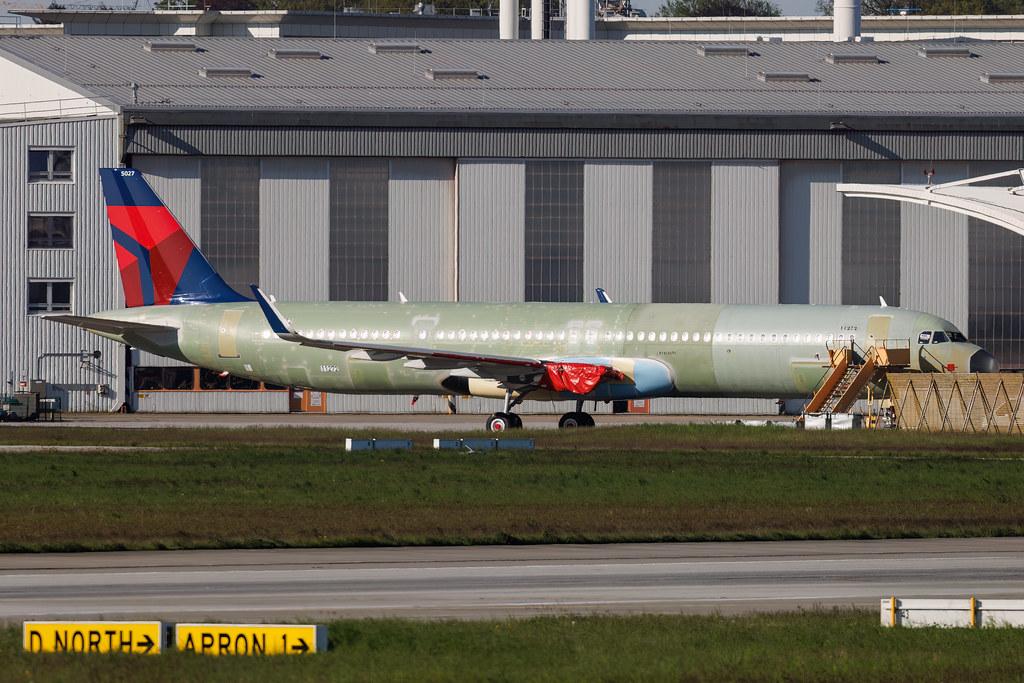Hamburg Finkenwerder: Delta Air Lines (DL / DAL) | Airbus A321-271NX A21N | D-AZXP | N527DE | MSN 11272