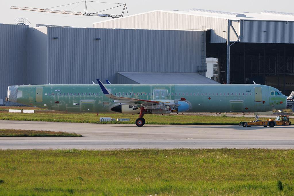 Hamburg Finkenwerder: IndiGo (6E / IGO) | Airbus A321-251NX A21N | D-AZAU | VT- | MSN 11449