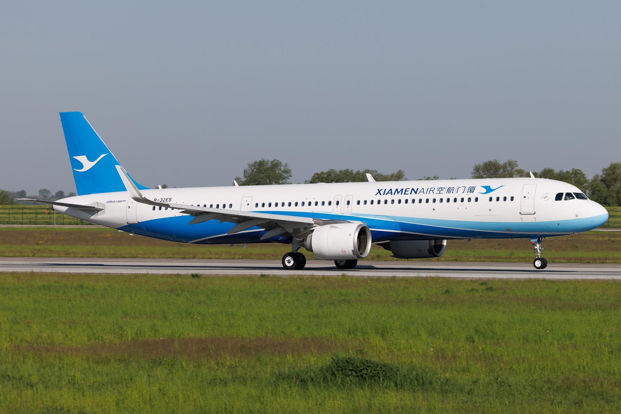 Hamburg Finkenwerder: Xiamen Air (MF / CXA) | Airbus A321-251NX A21N | B-32E5 | MSN 11371