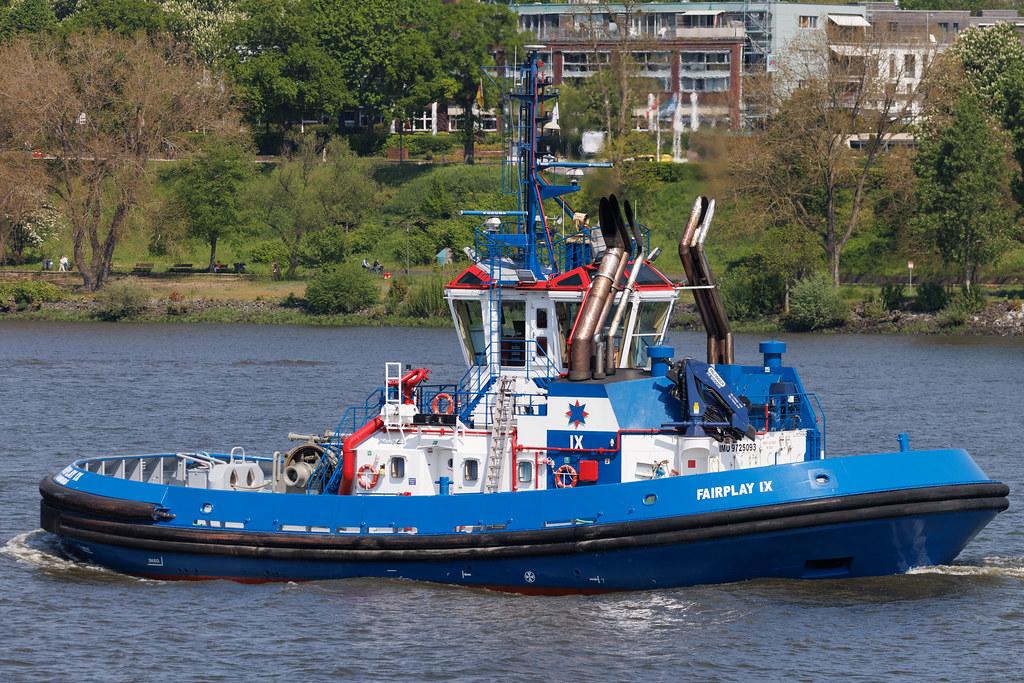 Hamburg Finkenwerder: Schlepper Fairplay IX