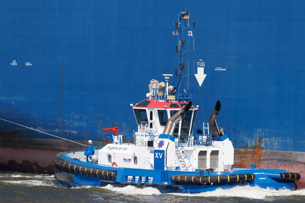 Hamburg Finkenwerder: Schlepper Fairplay XV