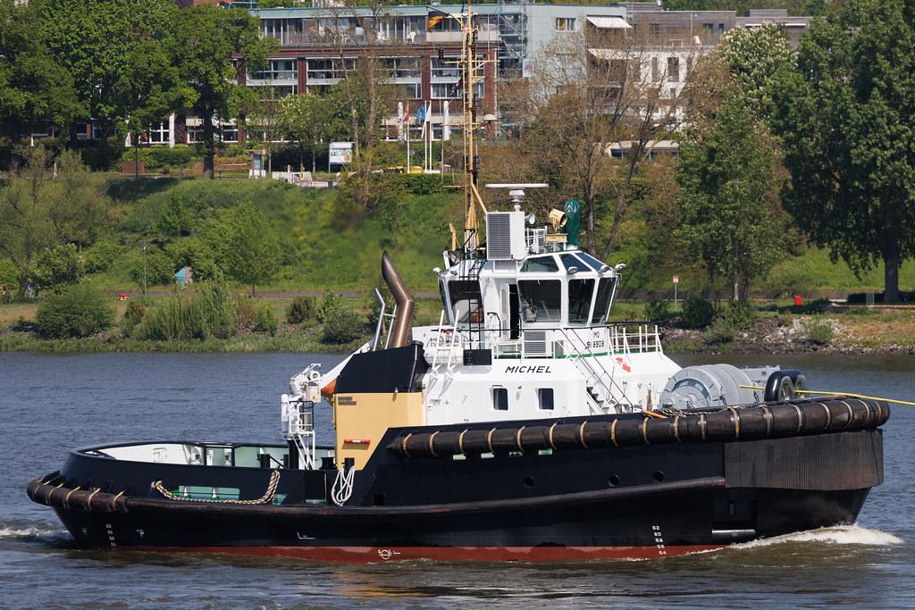 Hamburg Finkenwerder: Schlepper Michel