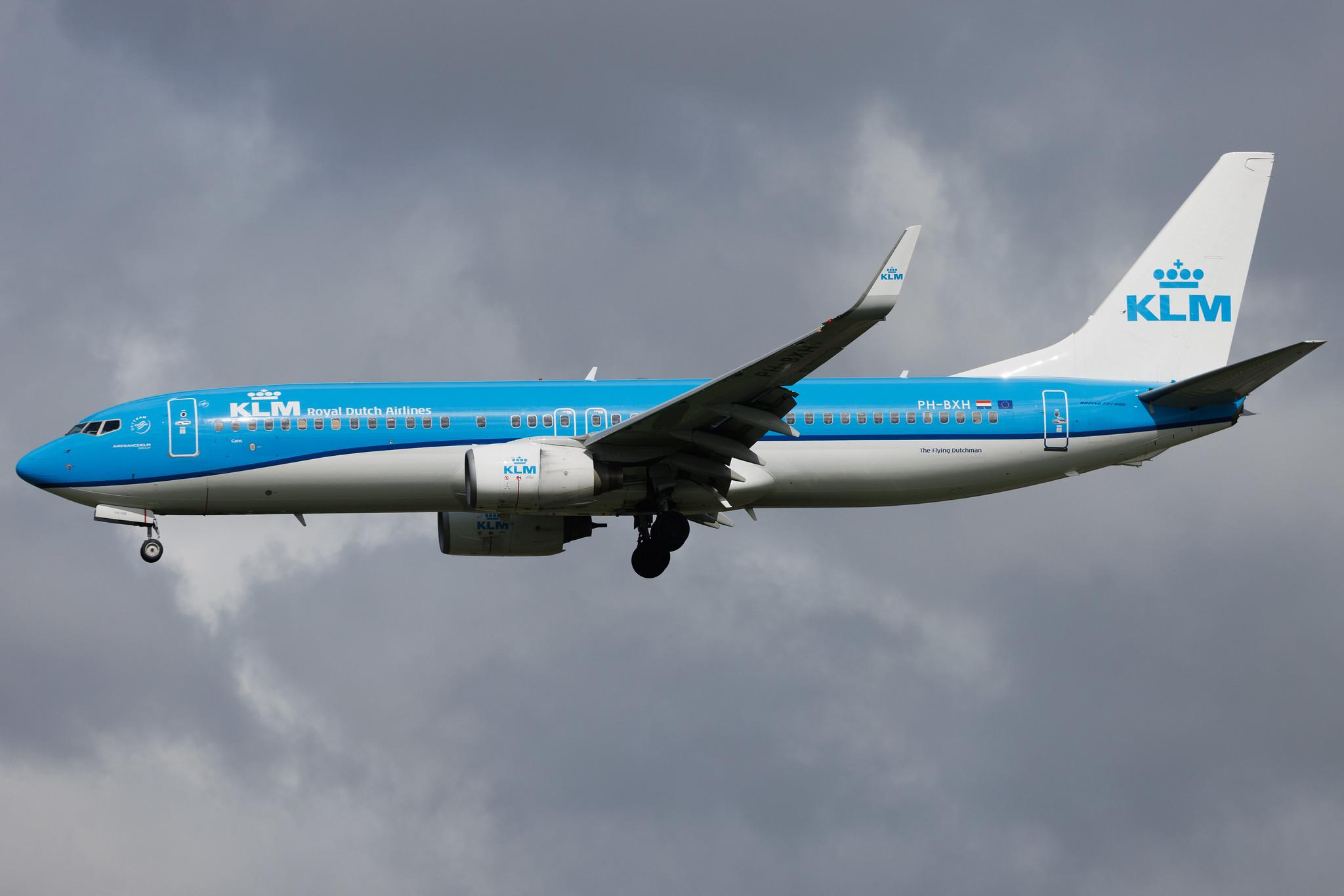 Amsterdam Schiphol: KLM (KL / KLM) | Boeing 737-8K2 B738 | PH-BXH | MSN 29597