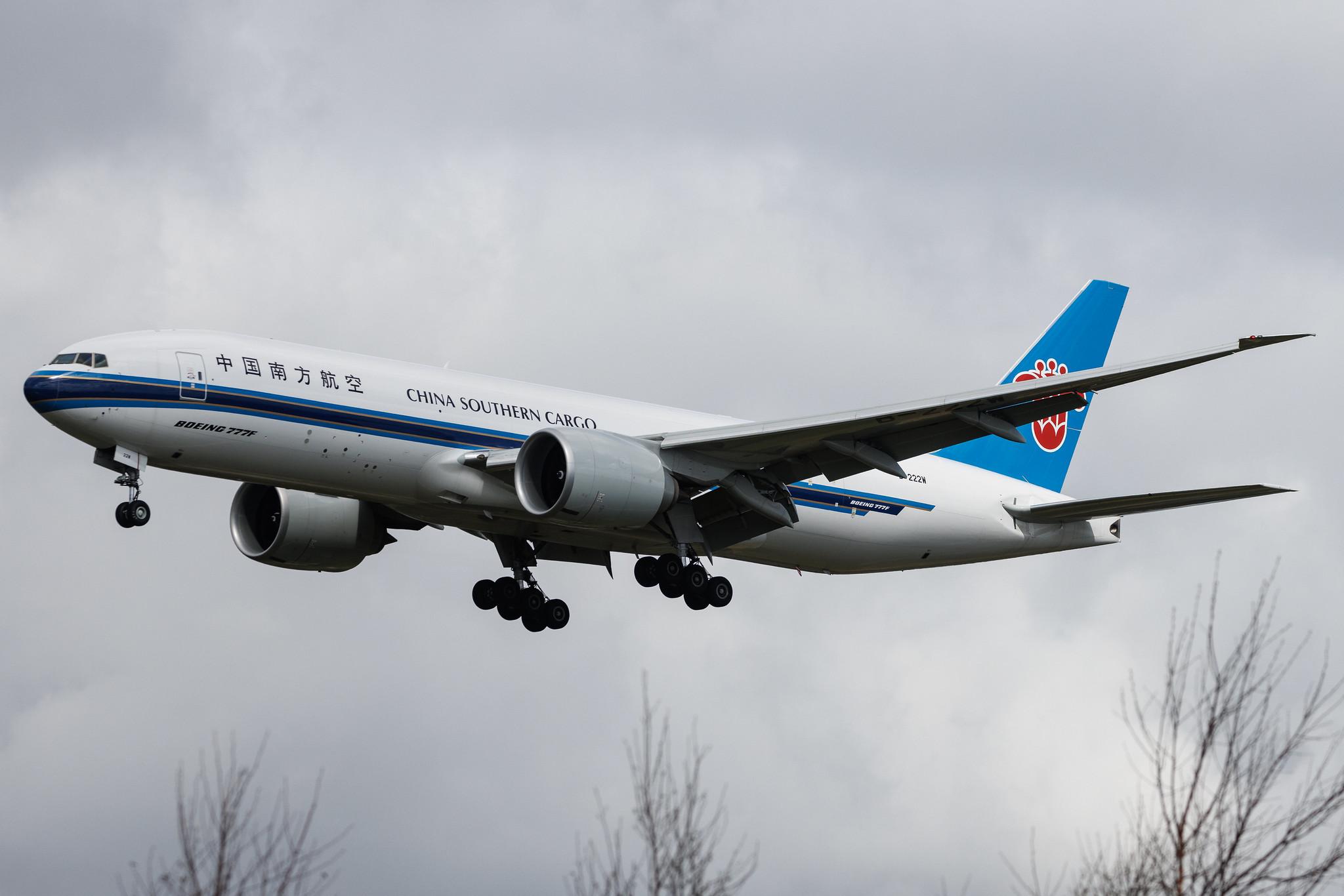 Amsterdam Schiphol: China Southern Cargo (/ CSG) | Operator: China Southern Airlines | Boeing 777-F B77L | B-222W | MSN 67820