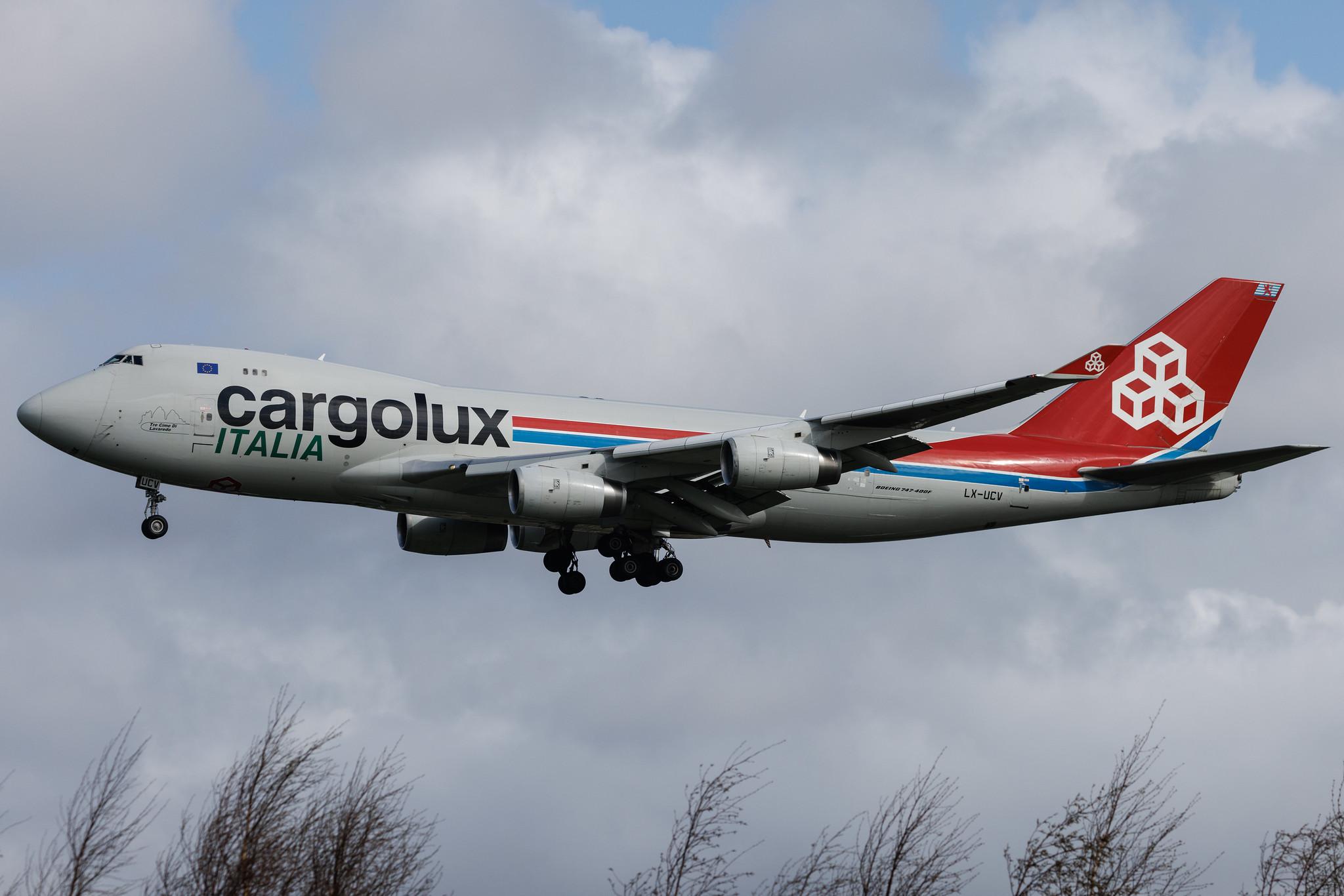Amsterdam Schiphol: Cargolux (CV / CLX) | Boeing 747-4R7F B744 | LX-UCV | MSN 33827