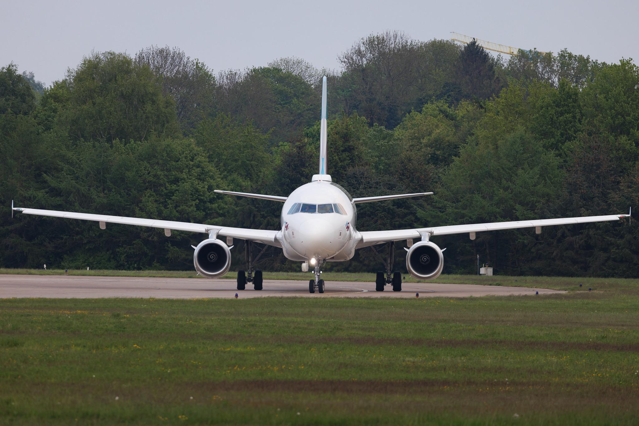 Hamburg Airport: Eurowings (EW / EWG) | Airbus A319-132 A319 | D-AGWM | MSN 3839