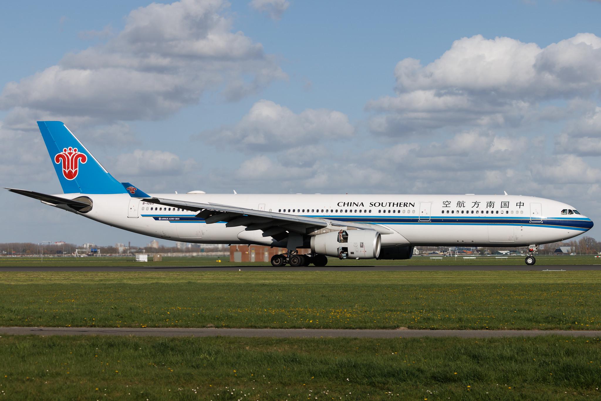 Amsterdam Schiphol: China Southern Airlines (CZ / CSN) | Airbus A330-343 A333 | B-1065 | MSN 1858