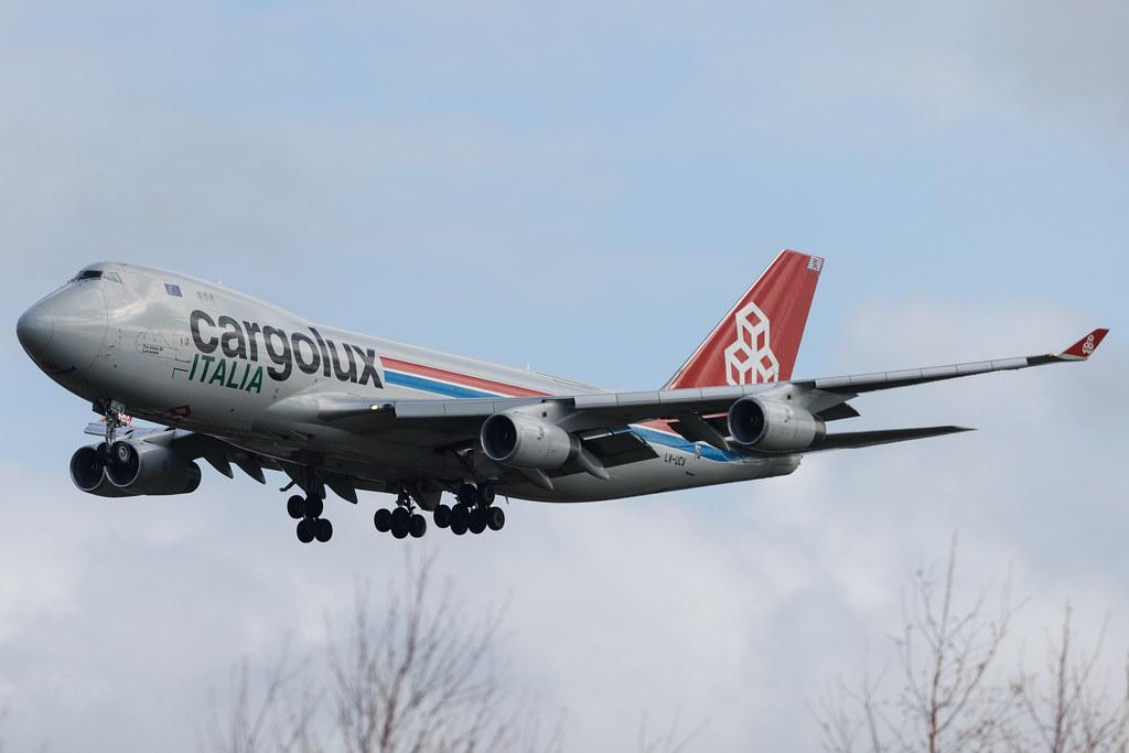 Amsterdam Schiphol: Cargolux (CV / CLX) | Boeing 747-4R7F B744 | LX-UCV | MSN 33827