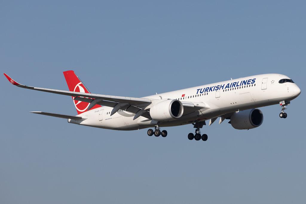 Flughafen Berlin Brandenburg: Turkish Airlines (TK / THY) |  Airbus A350-941 A359 | TC-LGD | MSN 442