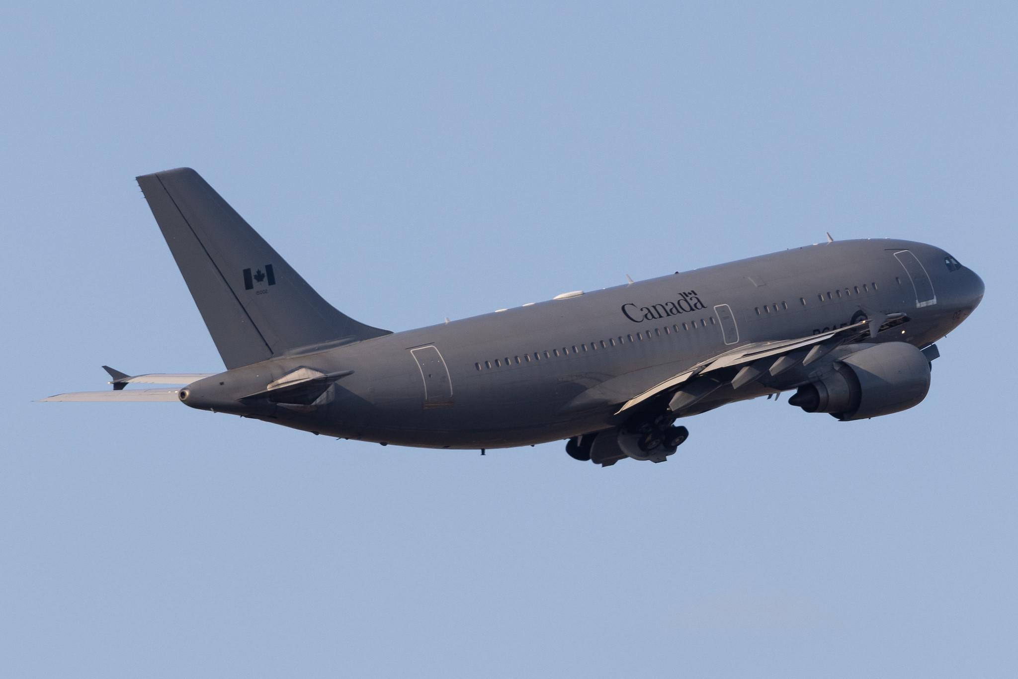 Flughafen Berlin Brandenburg: Canadian Armed Forces (/ CFC) | Airbus CC-150 Polaris (A310-304) A310 | 15002 | MSN 482