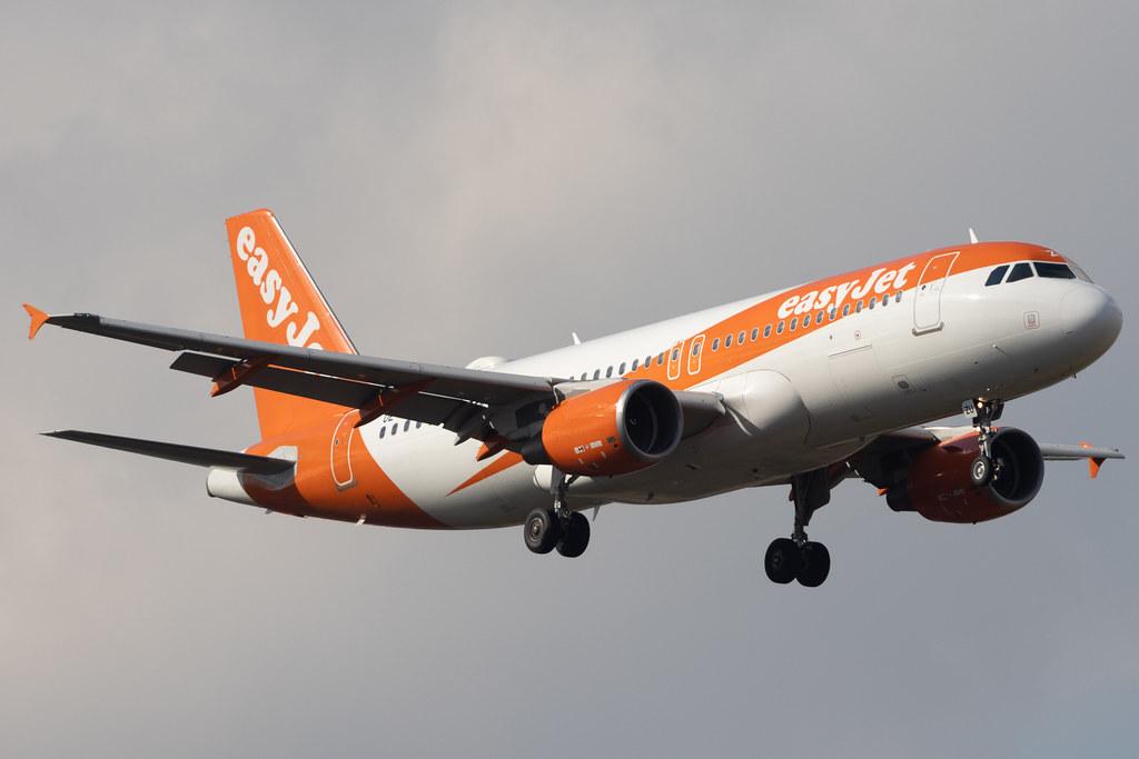 Flughafen Berlin Brandenburg: easyJet (U2 / EZY) | Operator: easyJet Europe | Airbus A320-214 A320 | OE-IZU | MSN 4013