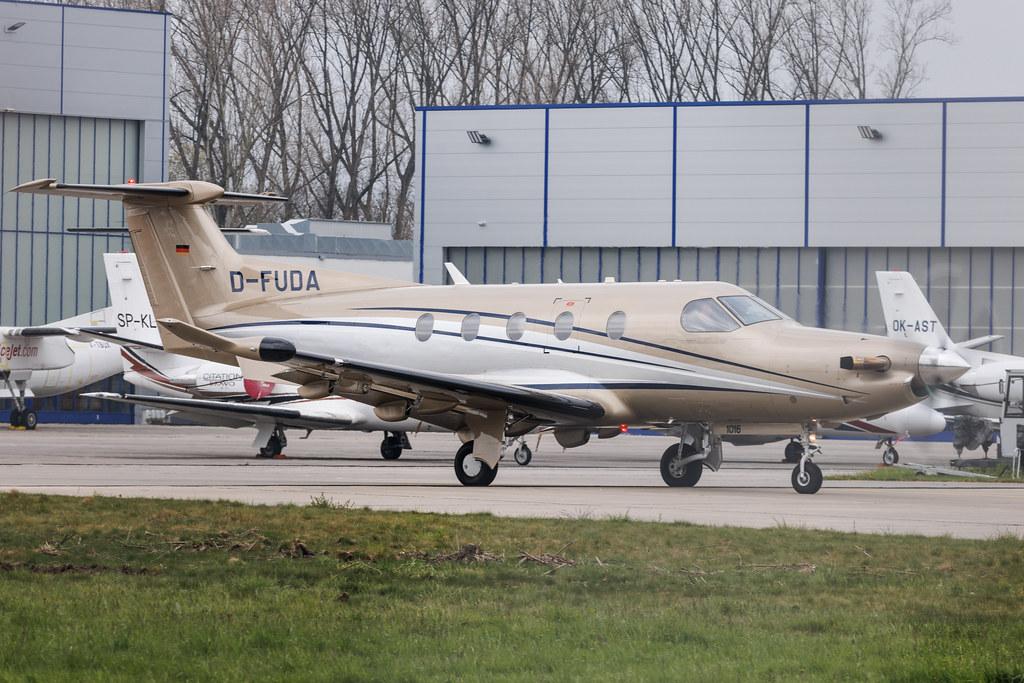 Verkehrslandeplatz Mönchengladbach: Private owner | Pilatus PC-12 NG PC12 | D-FUDA | MSN 1016