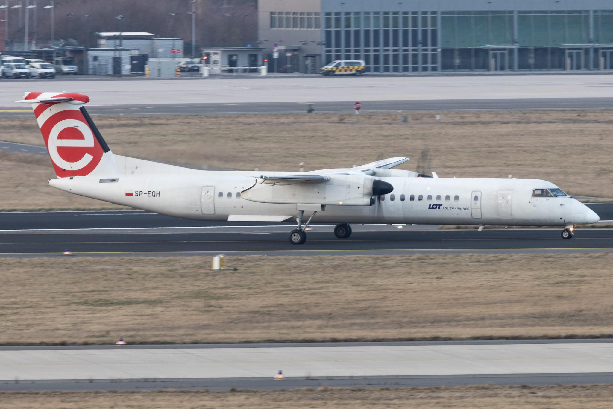 Flughafen Berlin Brandenburg: LOT (LO / LOT) | De Havilland Canada Dash 8-400 DH8D | SP-EQH | MSN 4424