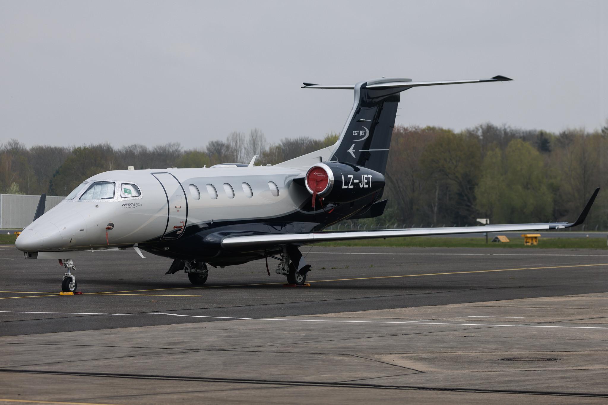 Verkehrslandeplatz Mönchengladbach: EGT Jet (/ EGT) | Embraer Phenom 300E E55P | LZ-JET | MSN 50500628