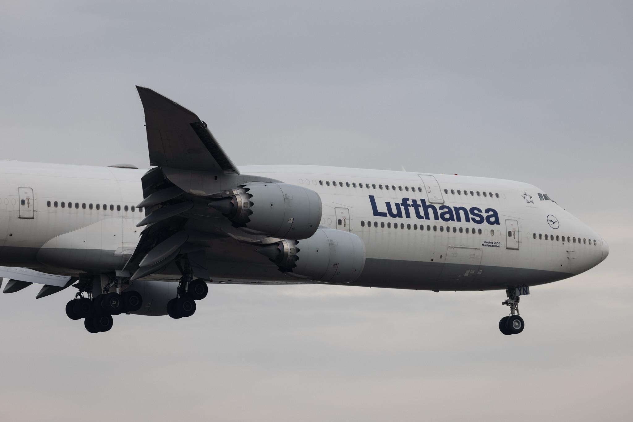 Frankfurt Airport: Lufthansa (LH / DLH) | Boeing 747-830 B748 | D-ABYN | MSN 37838