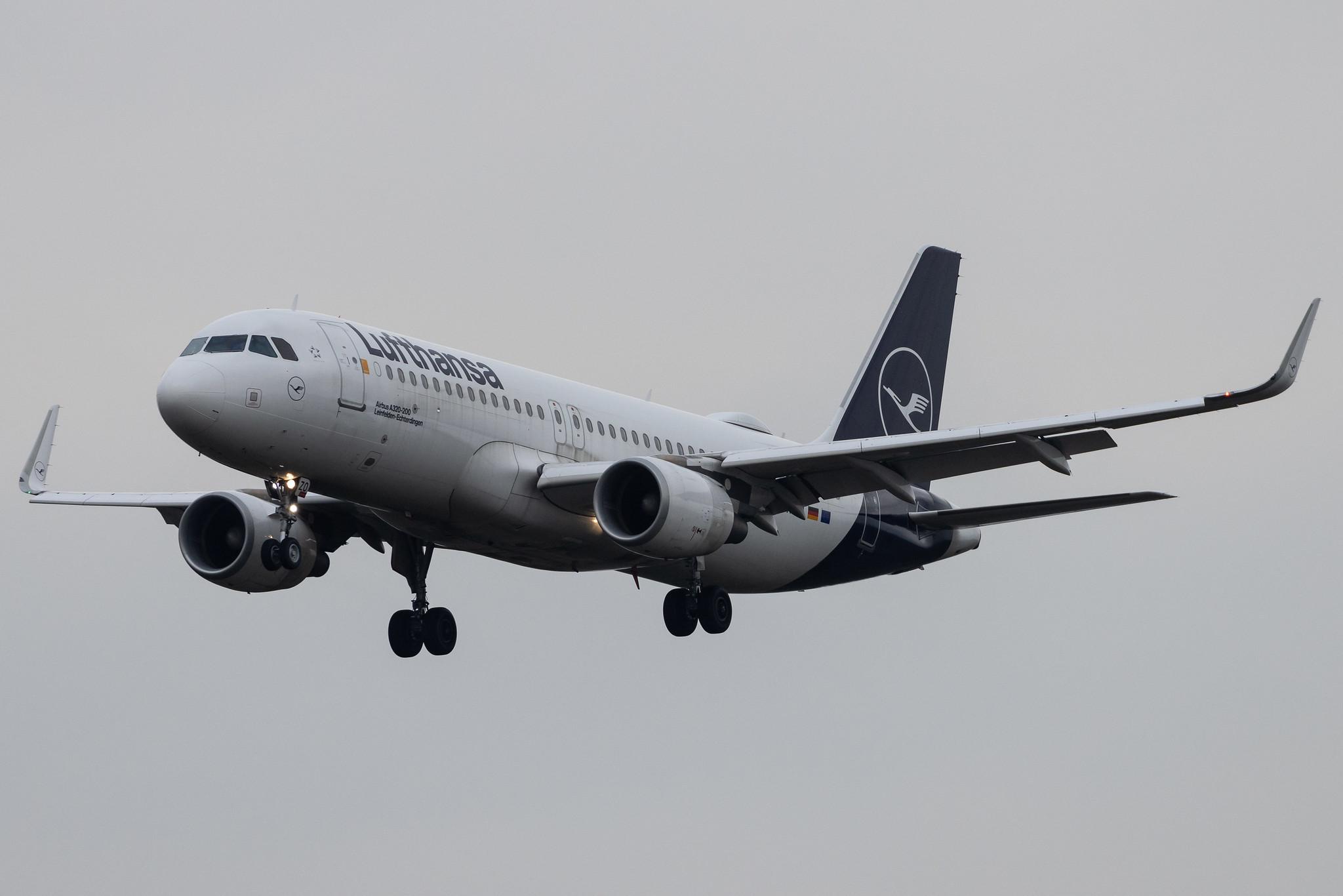 Frankfurt Airport: Air India (AI / AIC) | Boeing 787-8 Dreamliner B788 | VT-ANO | MSN 36286