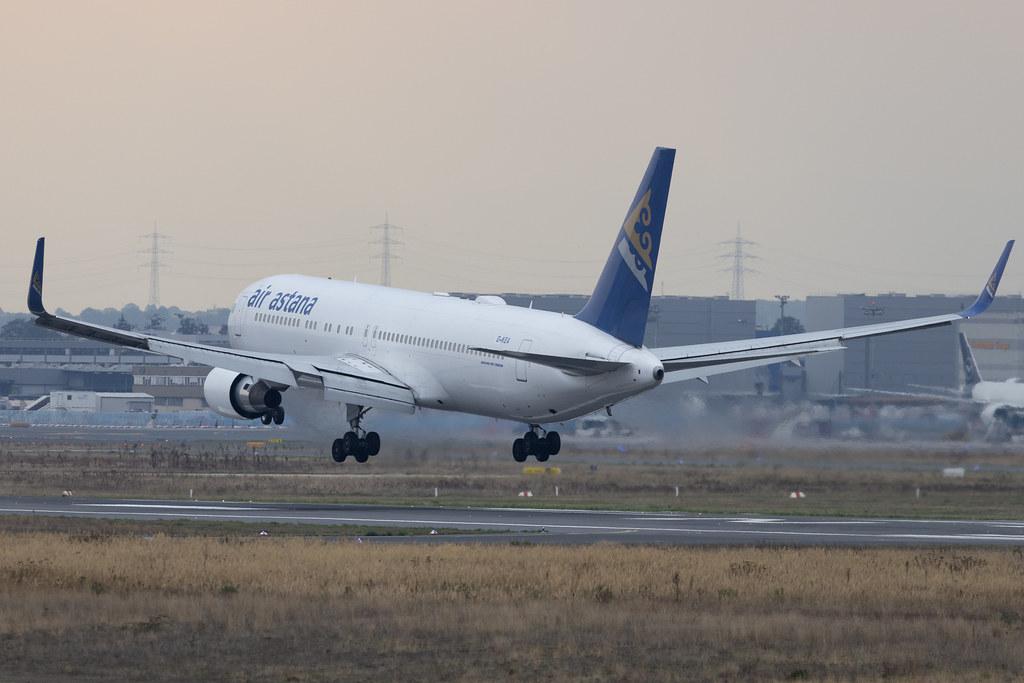 Frankfurt Airport: Air Astana (KC / KZR) | Boeing 767-3KY(ER) B763 | EI-KEA | MSN 42220