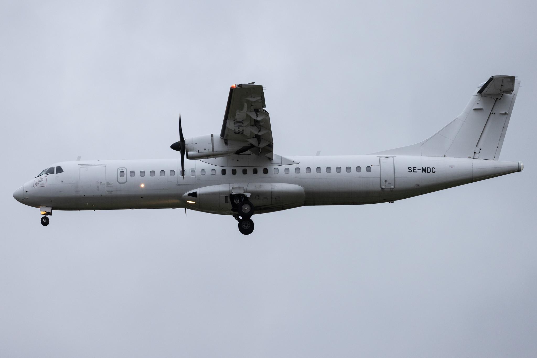Hamburg Airport: DAT (DX / DTR) |  ATR 72-500 AT75 | SE-MDC | MSN 0894