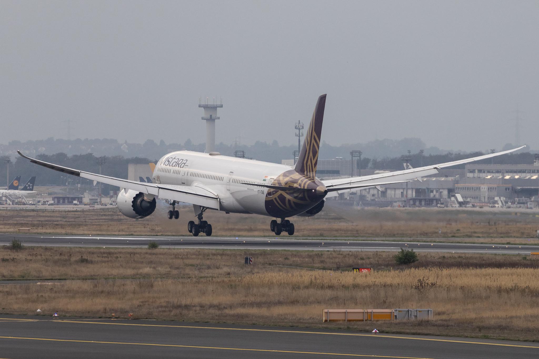 Frankfurt Airport: Vistara (UK / VTI) | Boeing 787-9 Dreamliner B789 | VT-TSE | MSN 66527