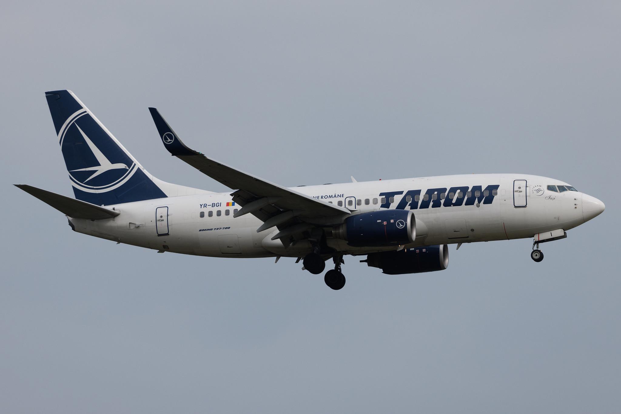 Frankfurt Airport: Tarom (RO / ROT) | Boeing 737-78J B737 | YR-BGI | MSN 28439