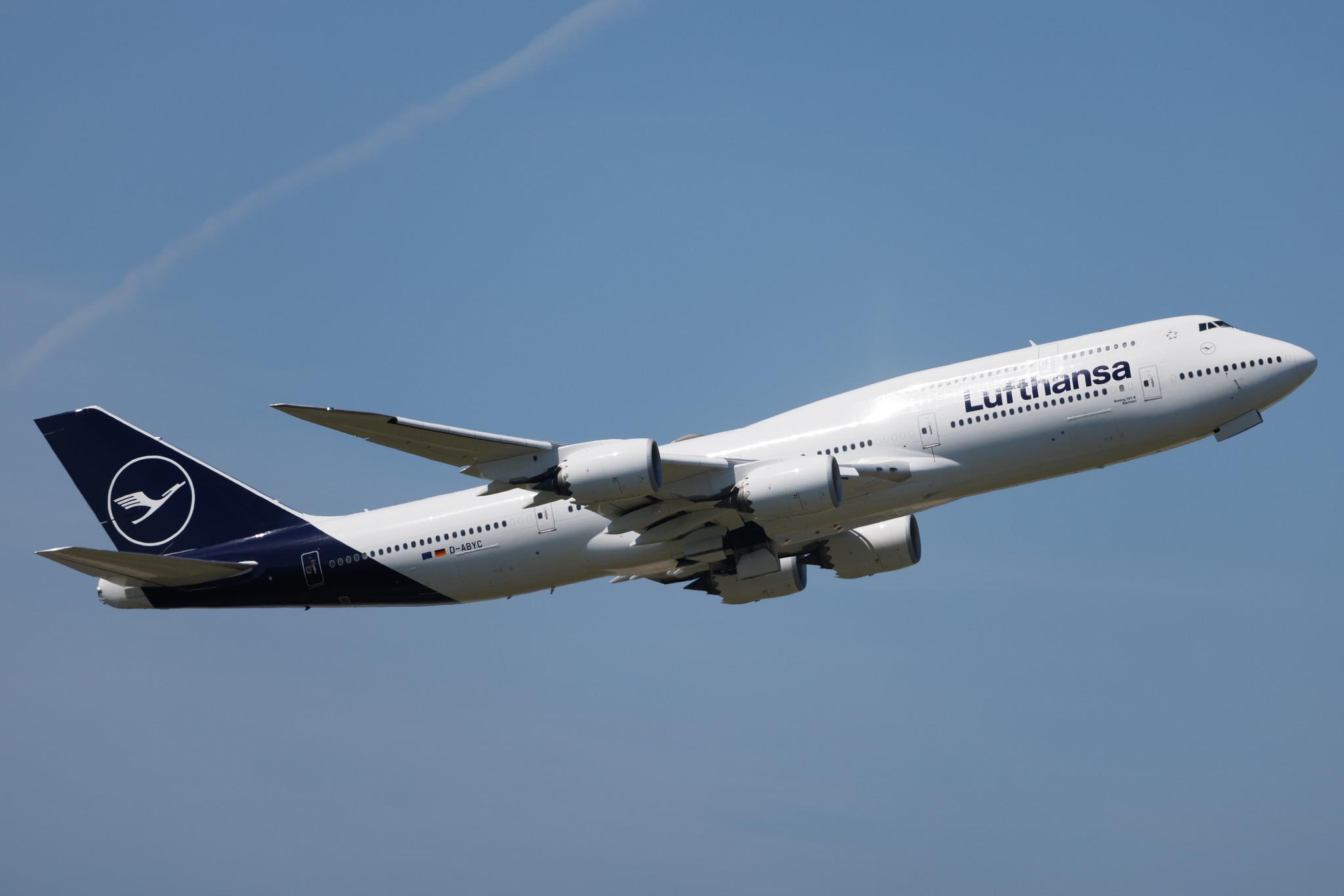 Frankfurt Airport: Lufthansa (LH / DLH) | Boeing 747-830 B748 | D-ABYC | MSN 37828