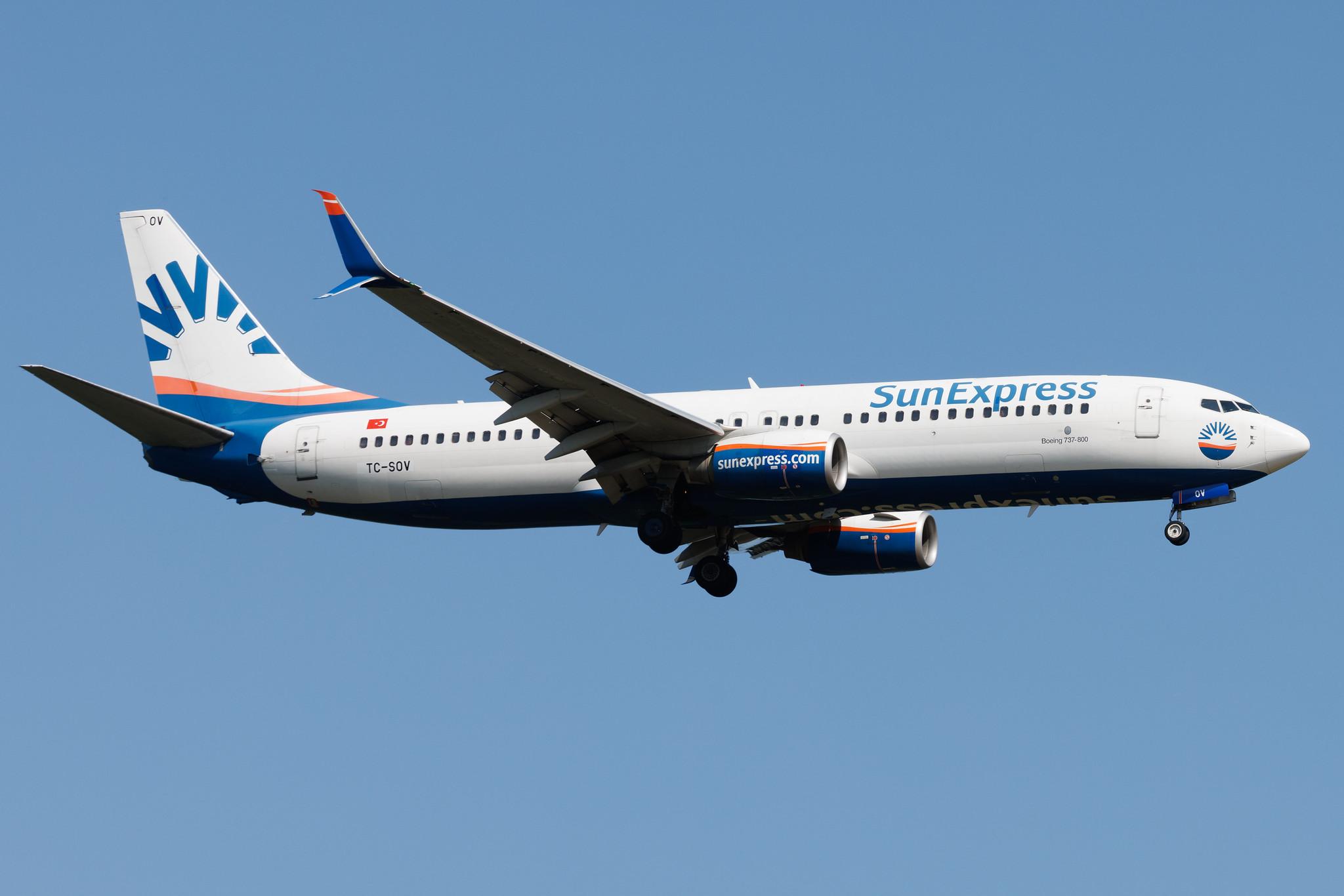 Frankfurt Airport: SunExpress (XQ / SXS) |  Boeing 737-8HC B738 | TC-SOV | MSN 40776