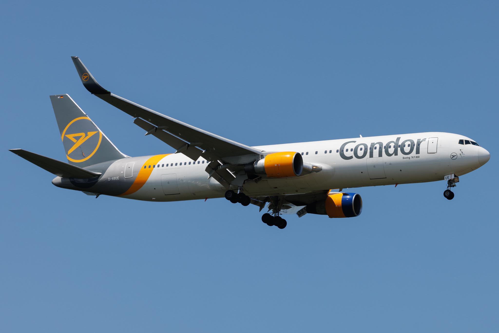 Frankfurt Airport: Condor (DE / CFG) | Boeing 767-330(ER) B763 | D-ABUE | MSN 26984
