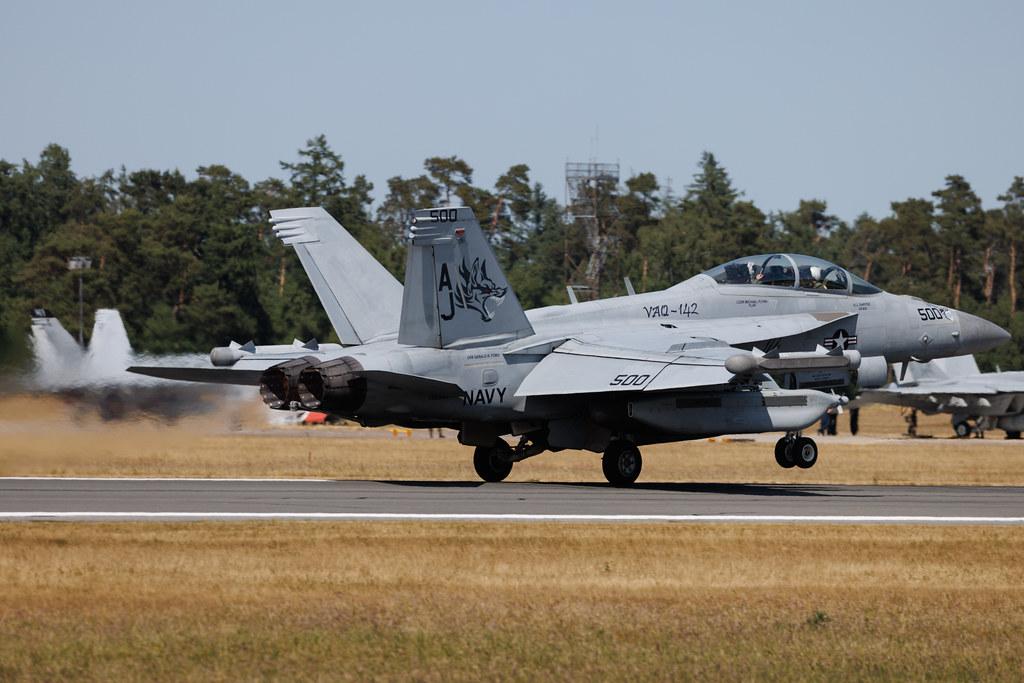 Fliegerhorst Hohn: United States - US Navy (USN) | Boeing EA-18G Growler F18 | 166943 | MSN G28