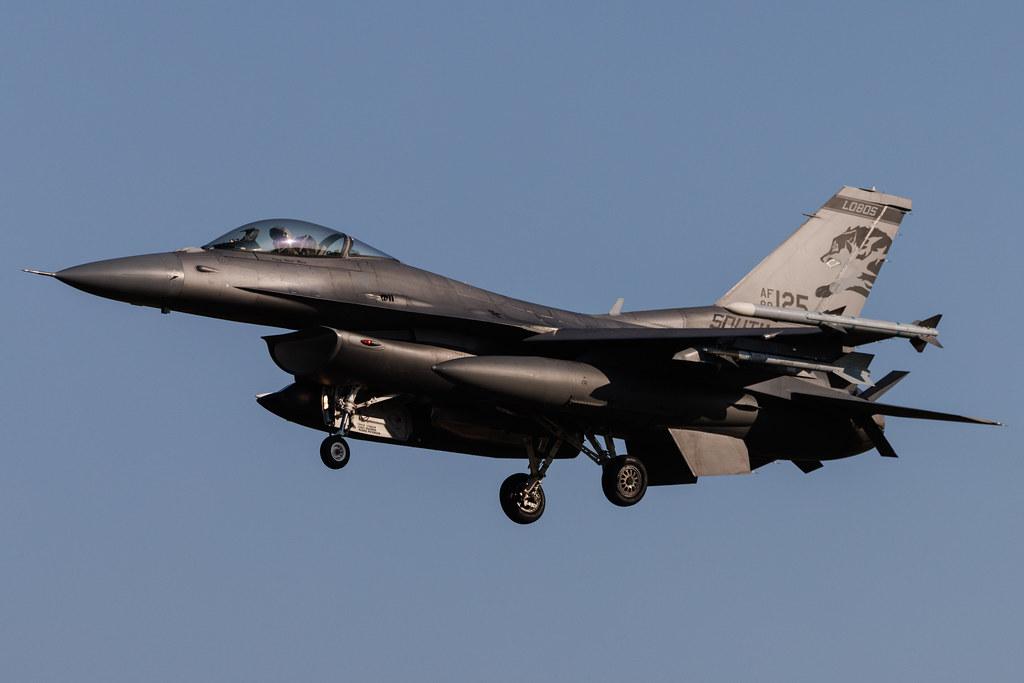 Schleswig Jagel Airport: United States Air Force (USAF) | General Dynamics F-16C Fighting Falcon F16 | 89-2125 | MSN 1C-278