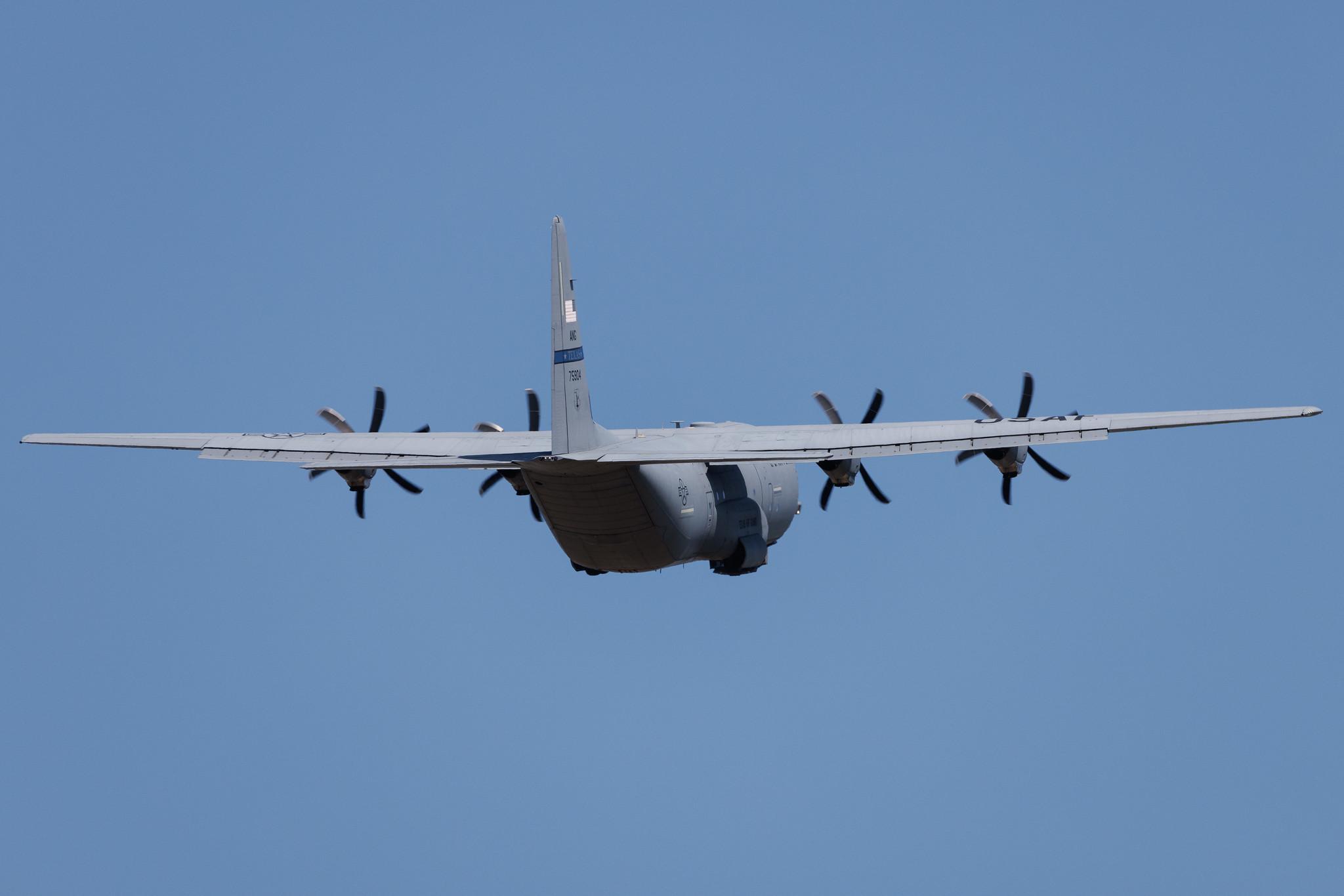 Fliegerhorst Hohn: United States Air Force (USAF) | Lockheed Martin C-130J-30 Hercules C130 | 17-5904 | MSN 382-5904