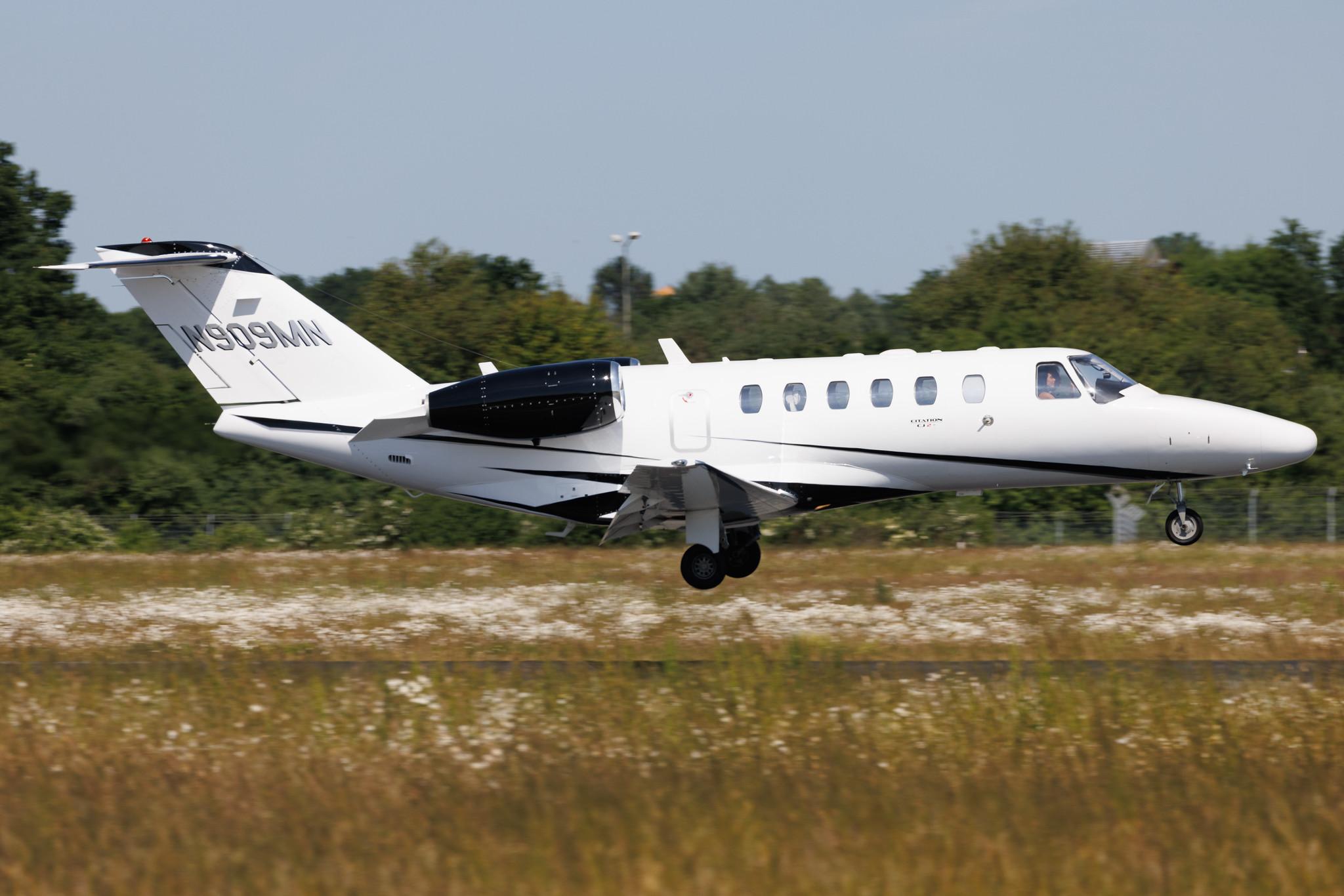 Hamburg Airport: Private owner | Cessna 525A Citation CJ2+ C25A | N909MN | MSN 525A-0351