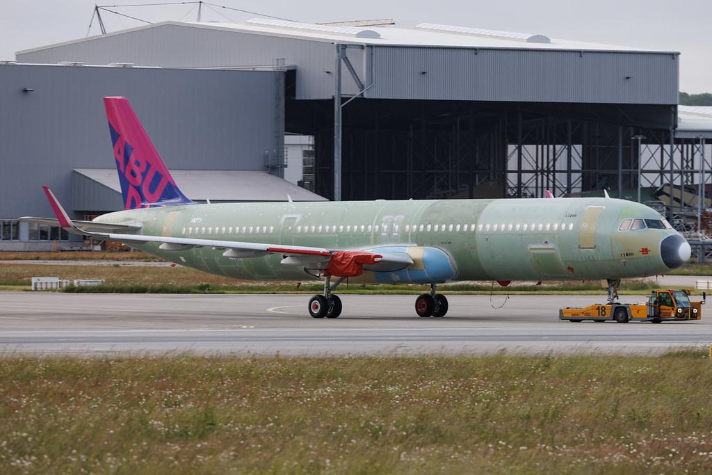 Hamburg Finkenwerder: Wizz Air Malta | Airbus A321-271NX A21N | D-AXXF | 9H-WDW | MSN 11460