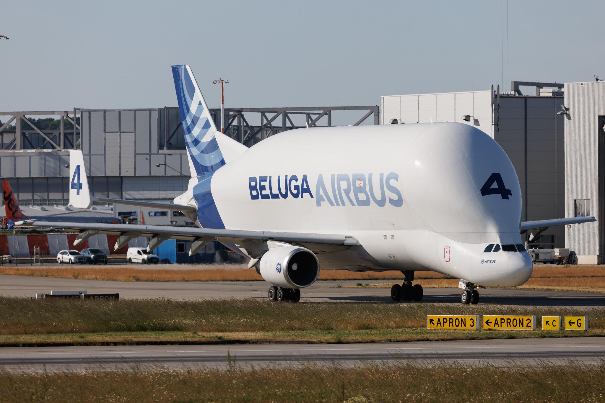 Hamburg Finkenwerder: Airbus Transport International (4Y / BGA) | Airbus A300-608ST Beluga A3ST | F-GSTD | MSN 776