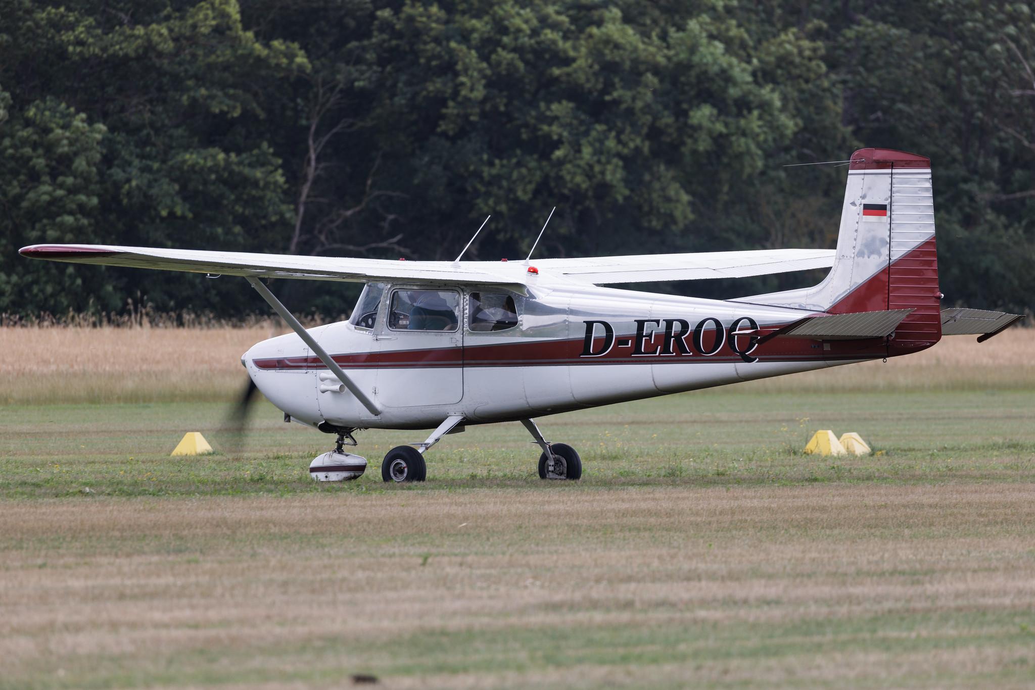 Flugplatz Bienenfarm: Private owner | Cessna 172 C172 | D-EROQ | MSN 46233