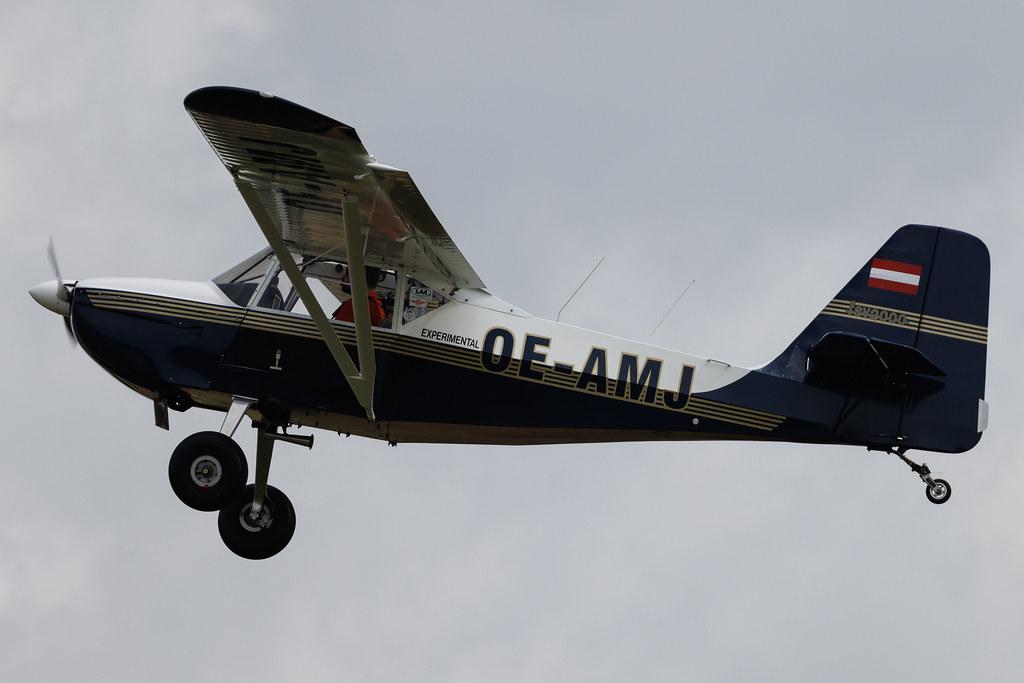 Flugplatz Bienenfarm: Private owner | Denney Kitfox S5 Outback | OE-AMJ | MSN S9810-0178