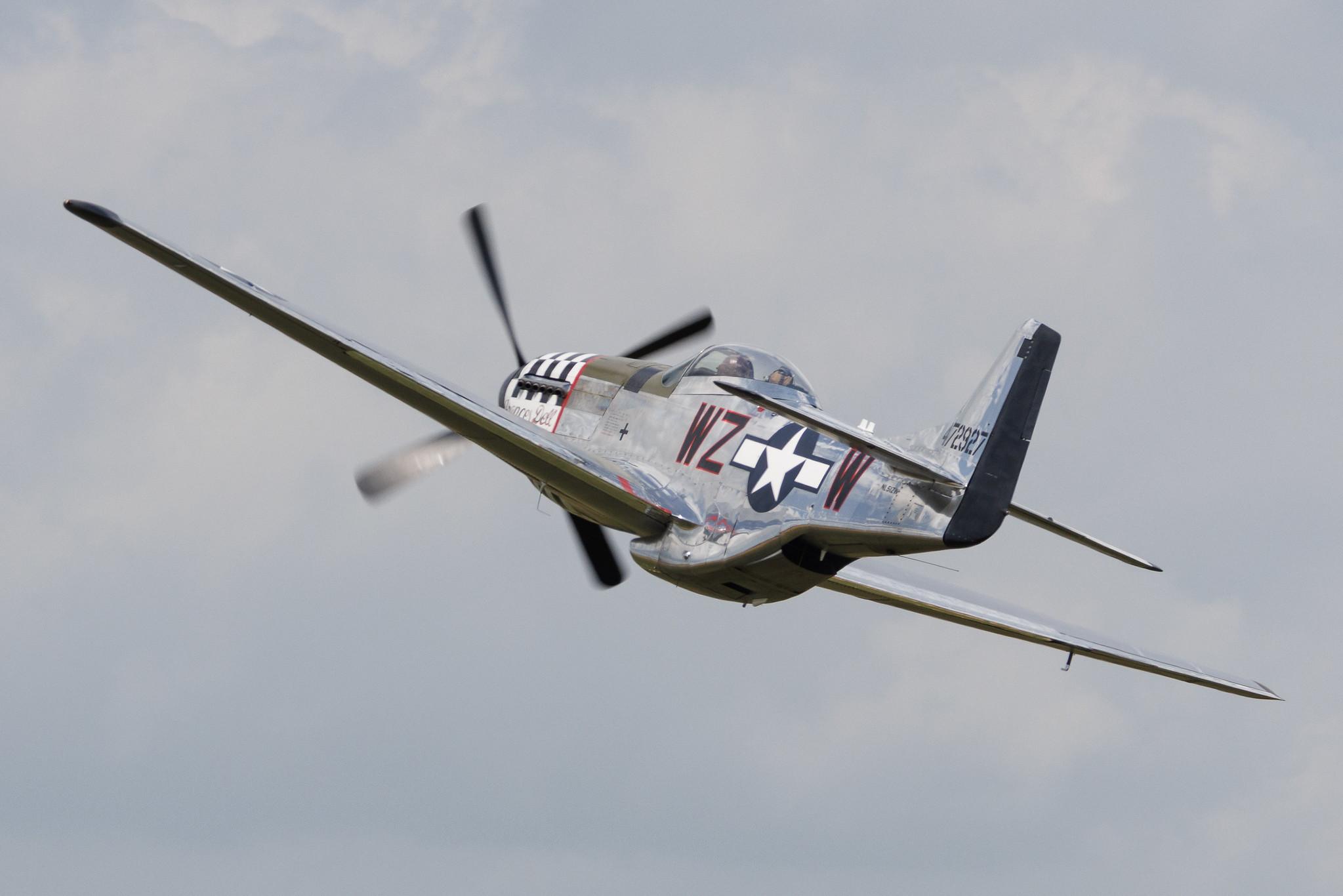 Flugplatz Bienenfarm: Private Owner | North American P-51D Mustang | NL51ZW | MSN 122-40993