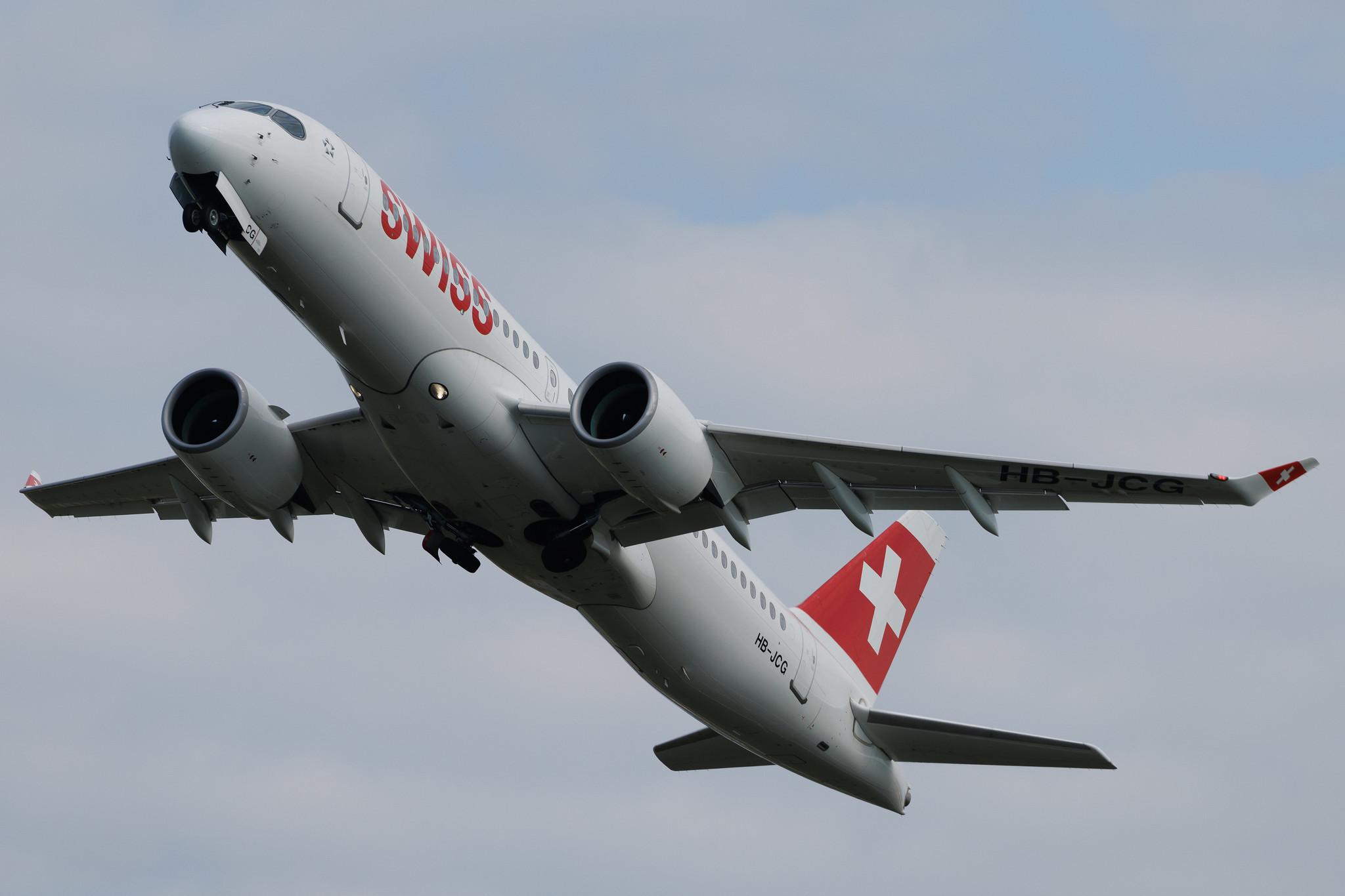 Hamburg Airport: Swiss (LX / SWR) | Airbus A220-300 BCS3 | HB-JCG | MSN 55020