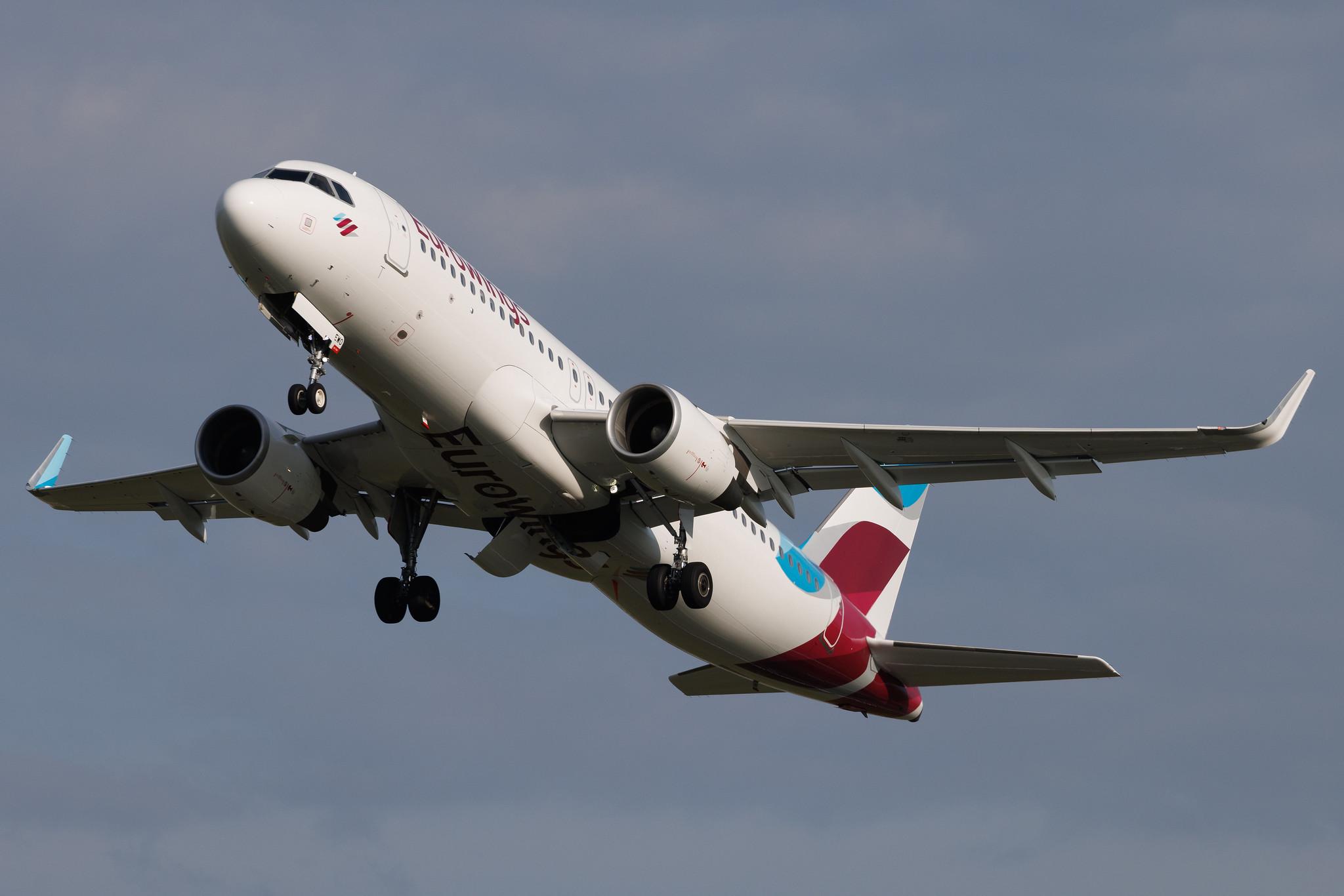 Hamburg Airport: Eurowings (EW / EWG) | Airbus A320-214 A320 | D-AEWO | MSN 7394