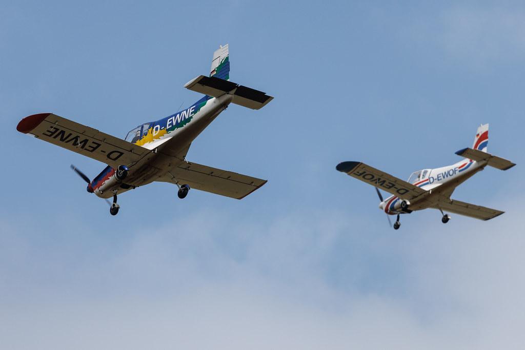 Flugplatz Bienenfarm: Private owner | Zlin 42MU | D-EWNE | MSN 0042