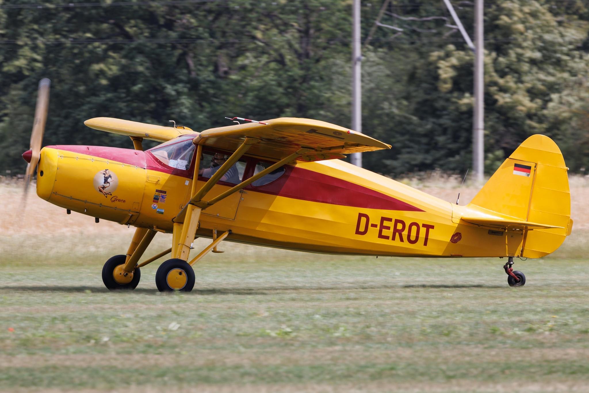 Flugplatz Bienenfarm: Private owner | Fairchild F-24R UC-61K FA24 | D-EROT | MSN 891