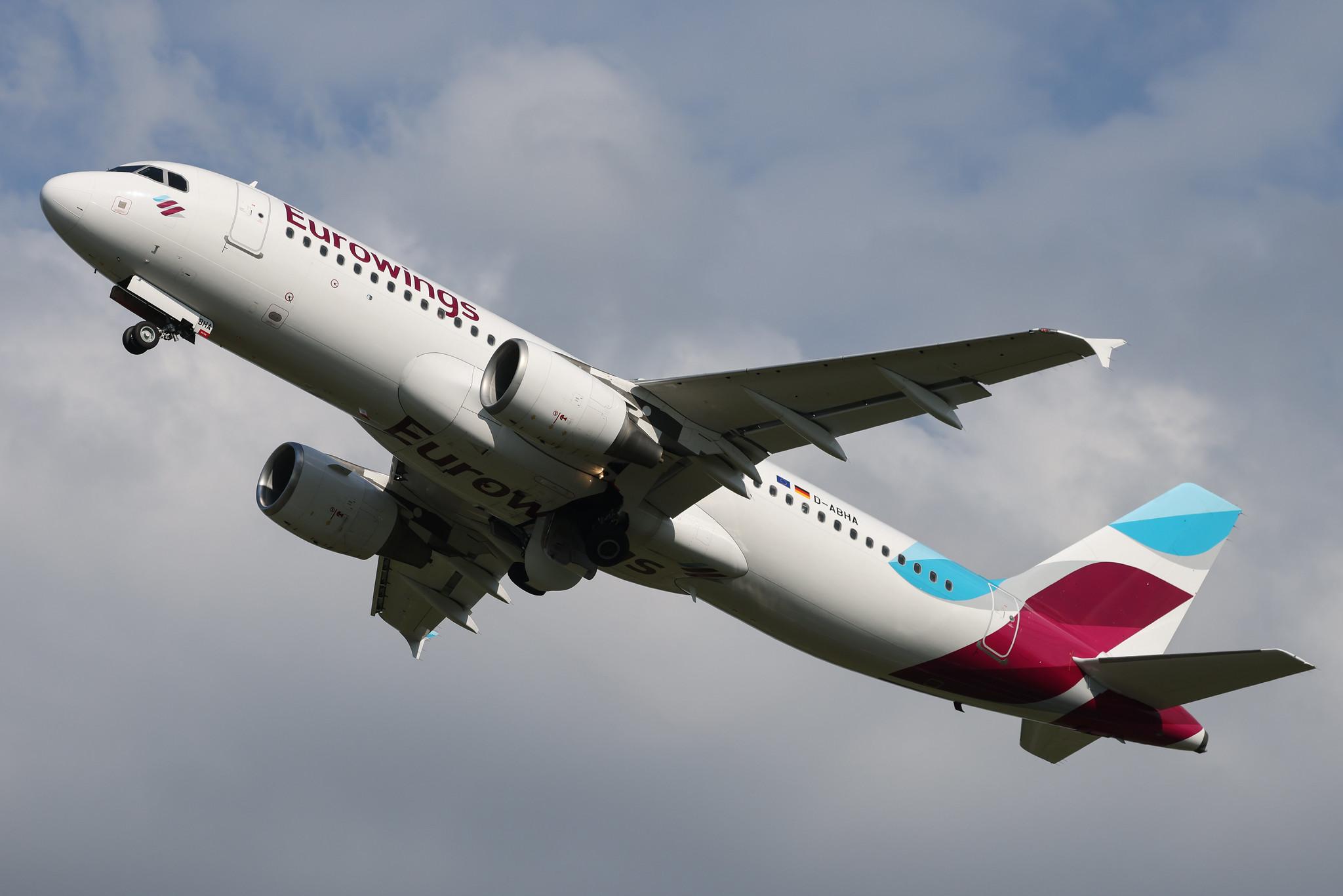 Hamburg Airport: Eurowings (EW / EWG) | Airbus A320-214 A320 | D-ABHA | MSN 3540